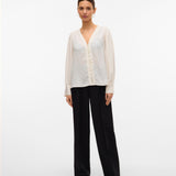 VERO MODA VMFASANA v-neck shirt in birch - Image 4