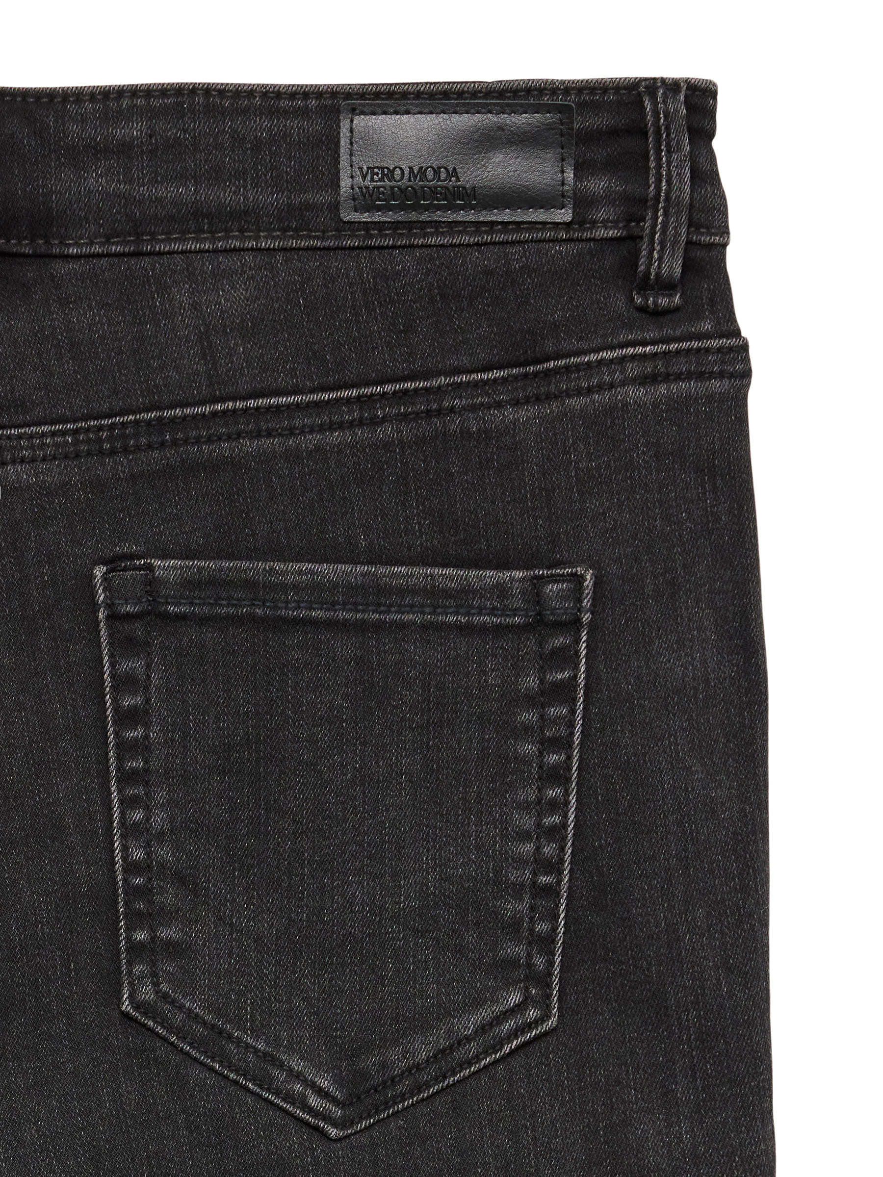 VERO MODA VMFLASH flared jeans in black - Image 4