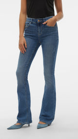 VERO MODA VMFLASH flared jeans in medium blue - Image 1