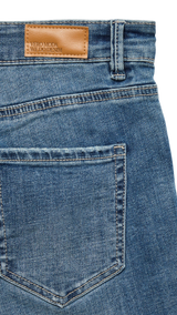 VERO MODA VMFLASH flared jeans in medium blue - Image 4