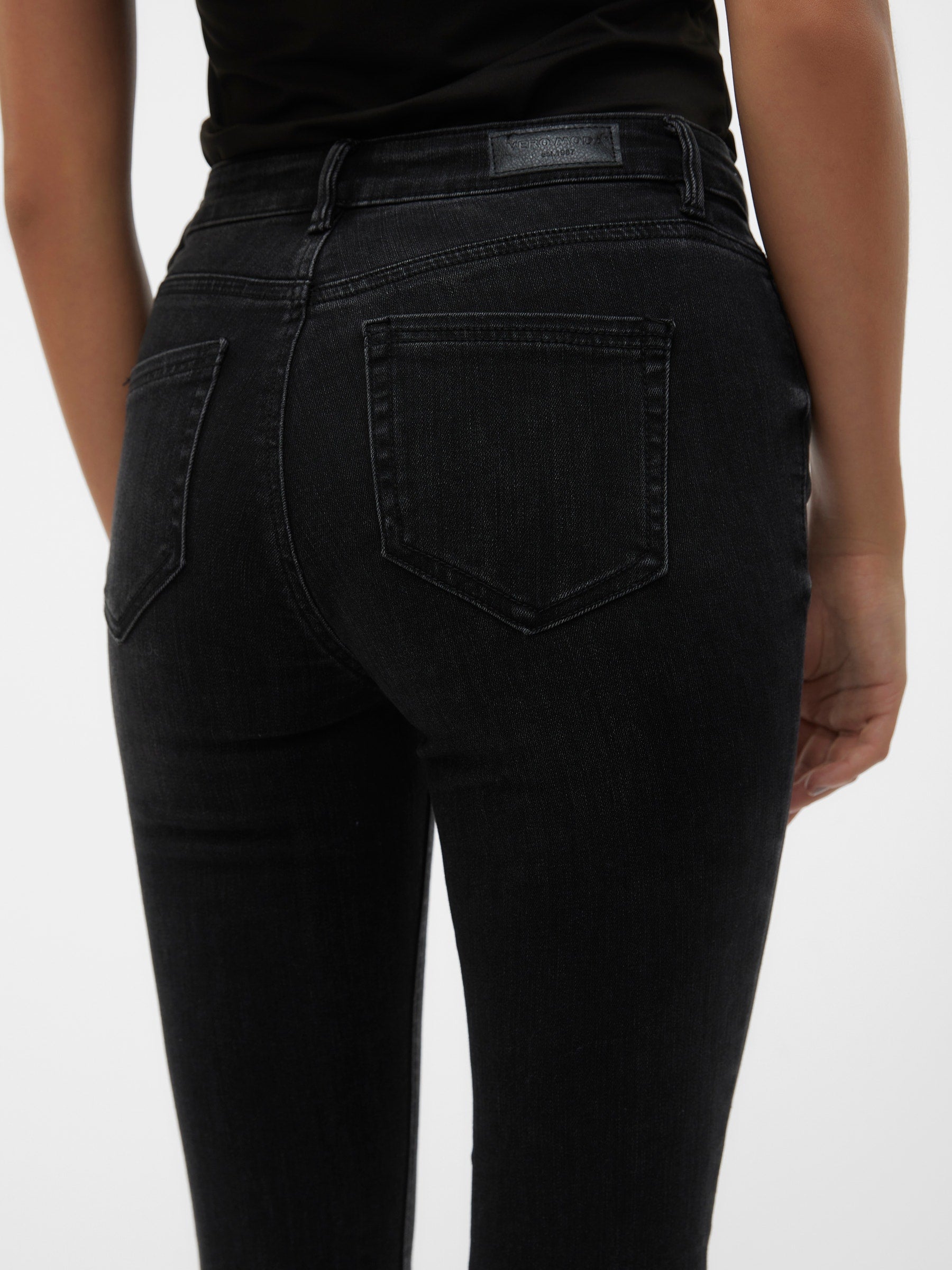 VERO MODA VMFLASH skinny jeans in black denim - Image 7