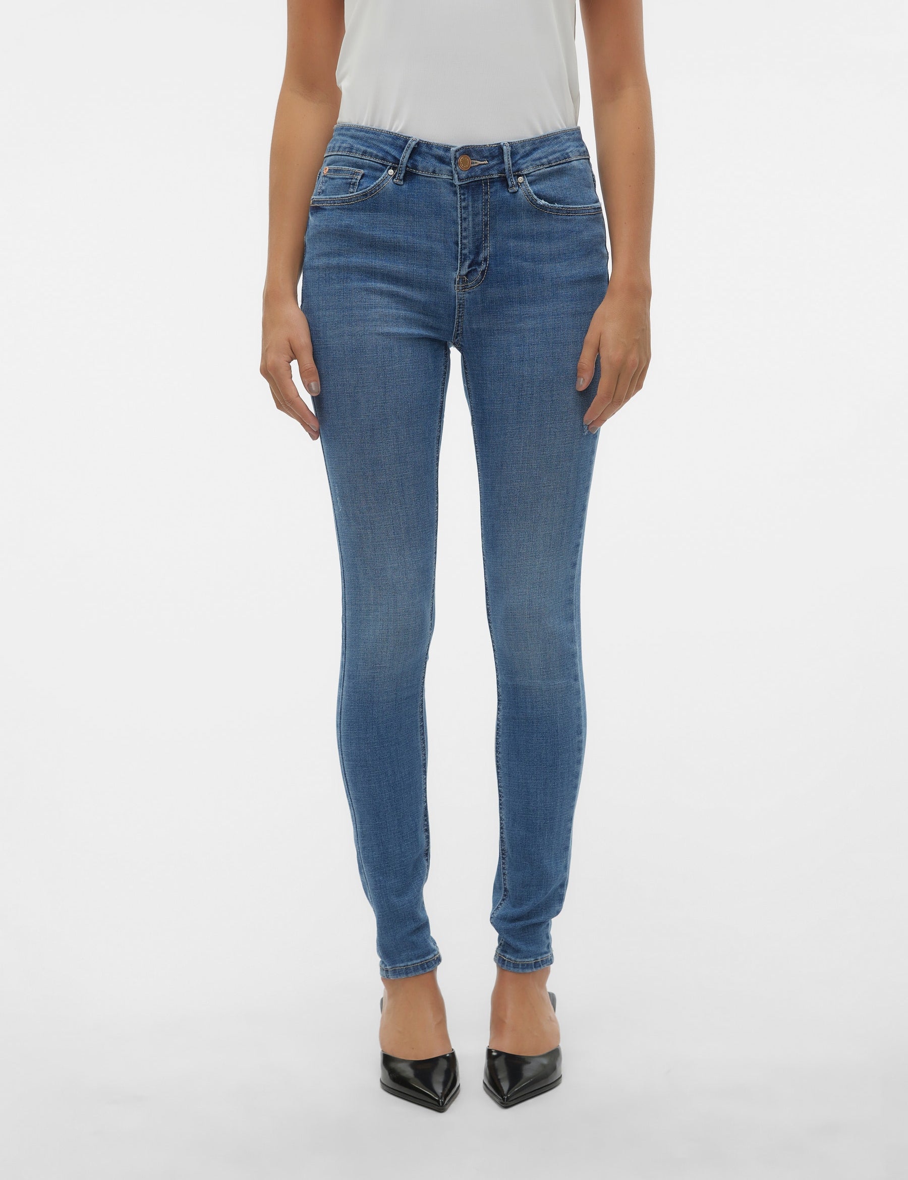VERO MODA VMFLASH skinny jeans in medium blue denim - Image 1