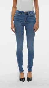VERO MODA VMFLASH skinny jeans in medium blue denim - Image 1
