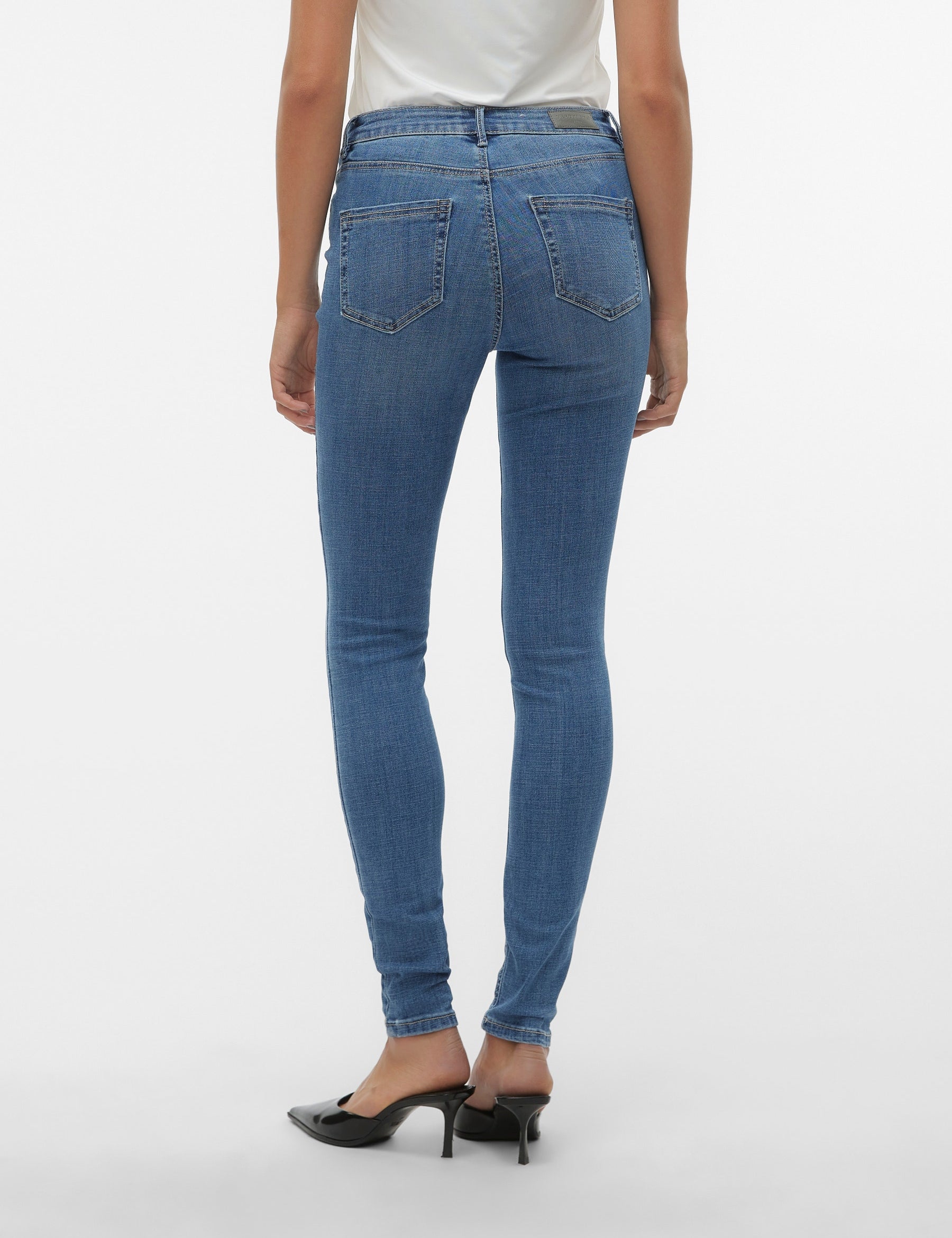 VERO MODA VMFLASH skinny jeans in medium blue denim - Image 2