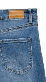 VERO MODA VMFLASH straight jeans in medium blue - Image 4