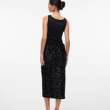 VERO MODA VMHALIA 7/8 skirt in black w. black sequins - Image 2
