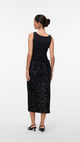 VERO MODA VMHALIA 7/8 skirt in black w. black sequins - Image 2