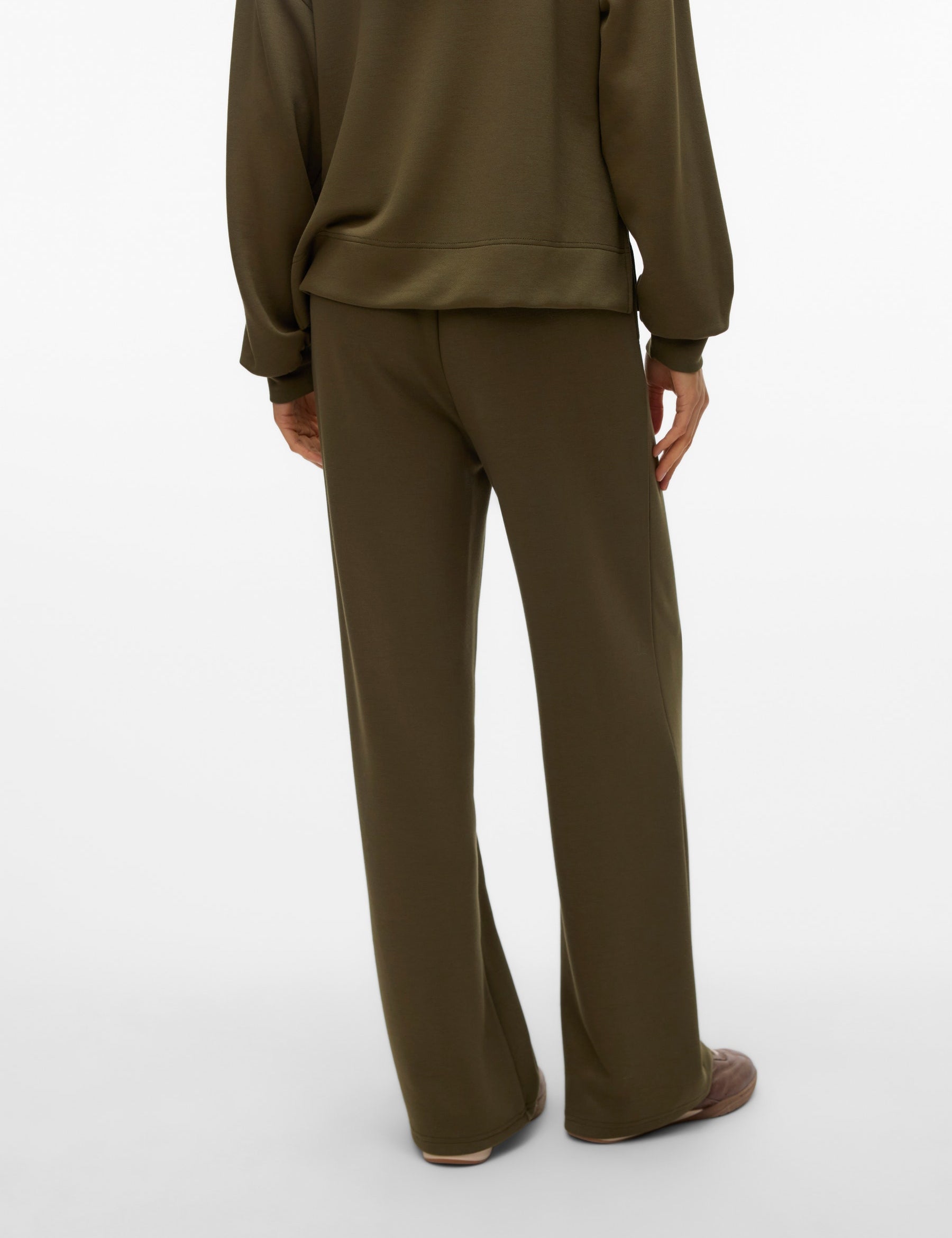 VERO MODA VMHALI wide pant boo in grape leaf - Image 2