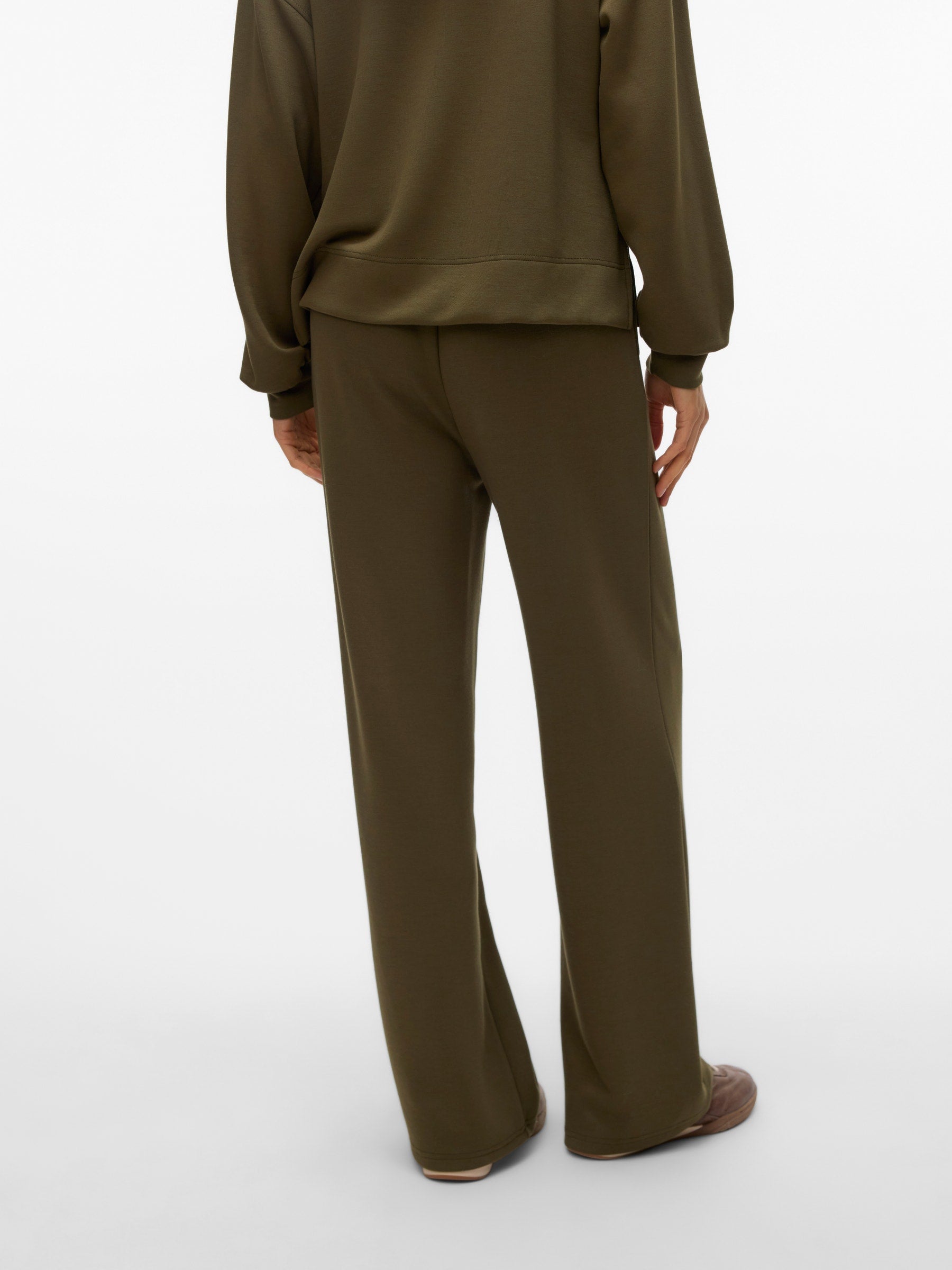 VERO MODA VMHALI wide pant boo in grape leaf - Image 2