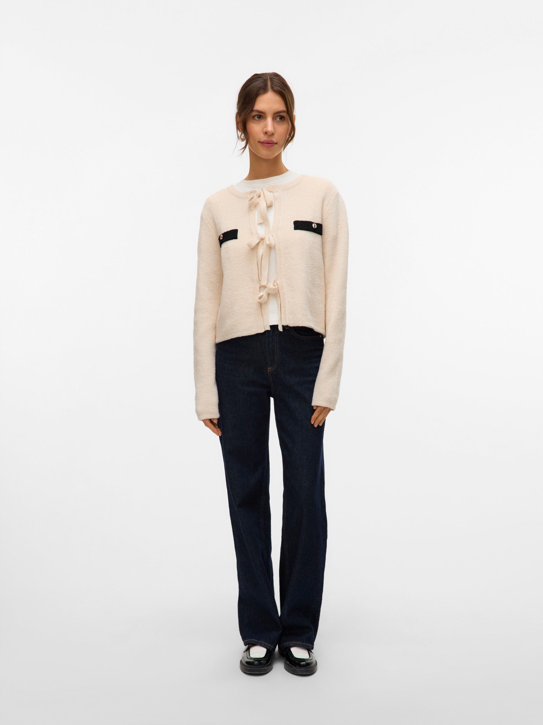 VERO MODA VMHILDUR bow cardigan in birch - Image 4