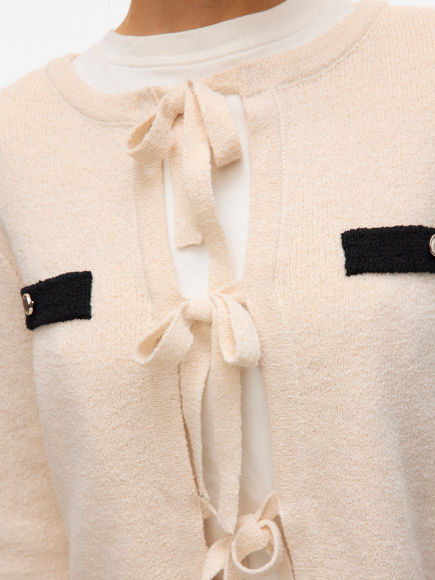 VERO MODA VMHILDUR bow cardigan in birch - Image 6