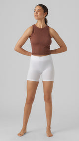 VERO MODA VMJACKIE seamless mini shorts in snow white - Image 4