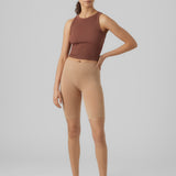 VERO MODA VMJACKIE shorts seamless in tan - Image 4