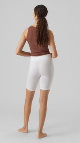 VERO MODA VMJACKIE shorts seamless in snow white - Image 2