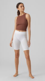 VERO MODA VMJACKIE shorts seamless in snow white - Image 4