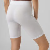 VERO MODA VMJACKIE shorts seamless in snow white - Image 5
