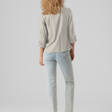 VERO MODA VMJESMILO 3/4 loose blazer in silver lining - Image 2