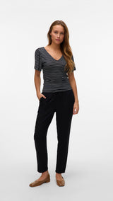 VERO MODA VMJESMILO ankle pants in black - Image 4