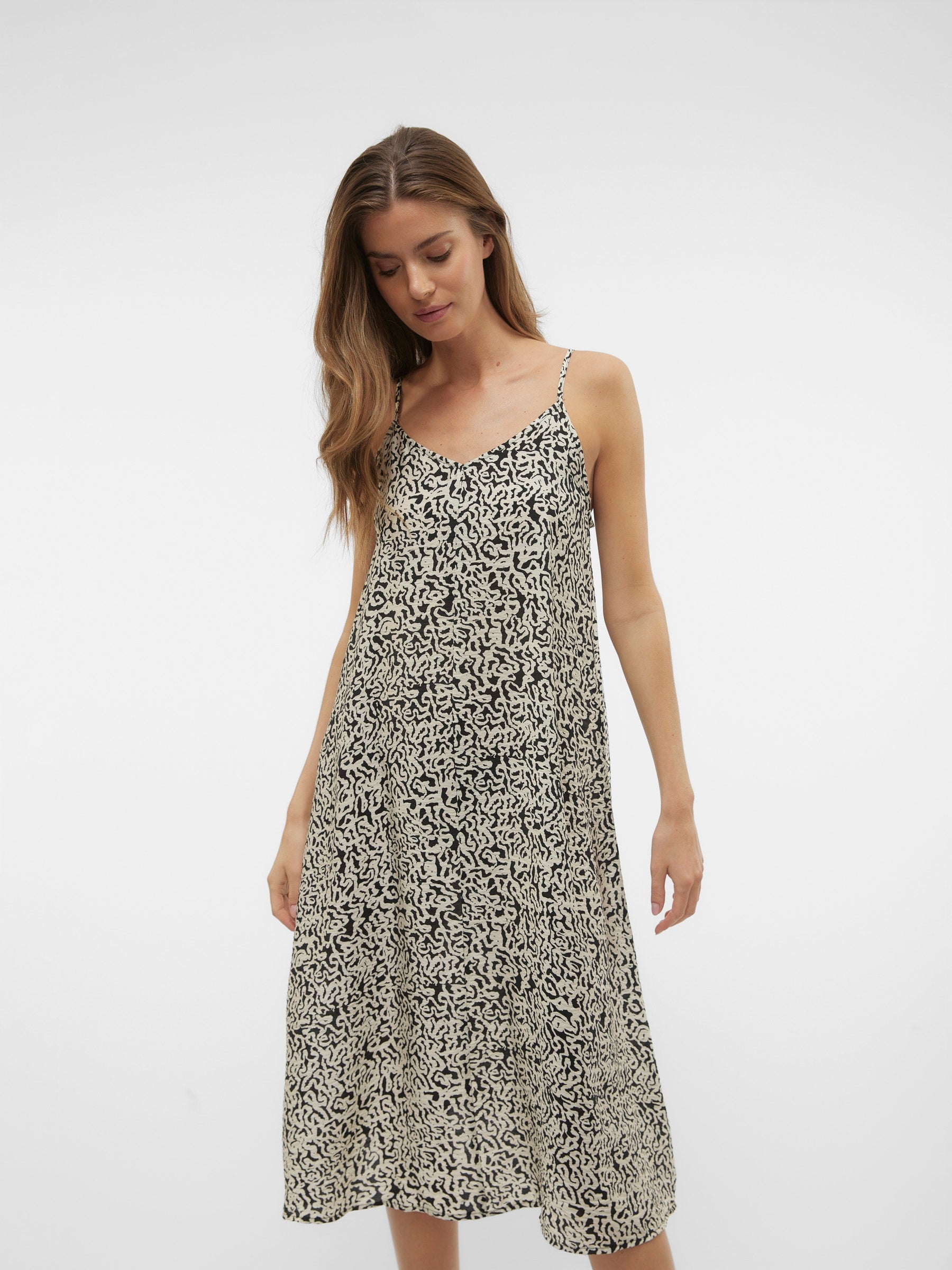 VERO MODA VMJOSIE calf singlet dress in black - Image 5