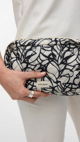 VERO MODA VMJOY toilet bag big in pumice stone binne - Image 2