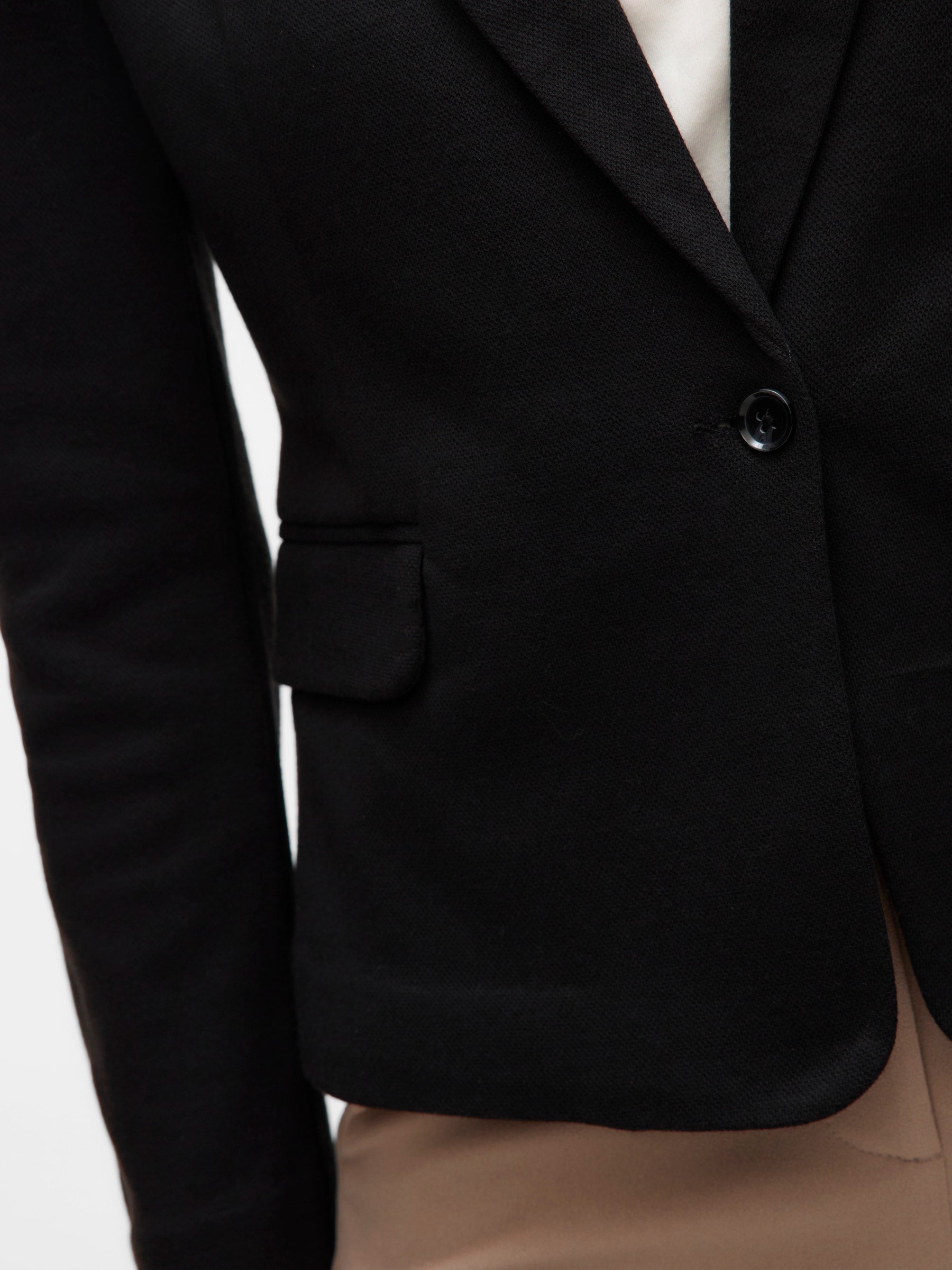 VERO MODA VMJULIA blazer in black - Image 6