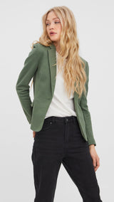 VERO MODA VMJULIA blazer in laurel wreath - Image 1