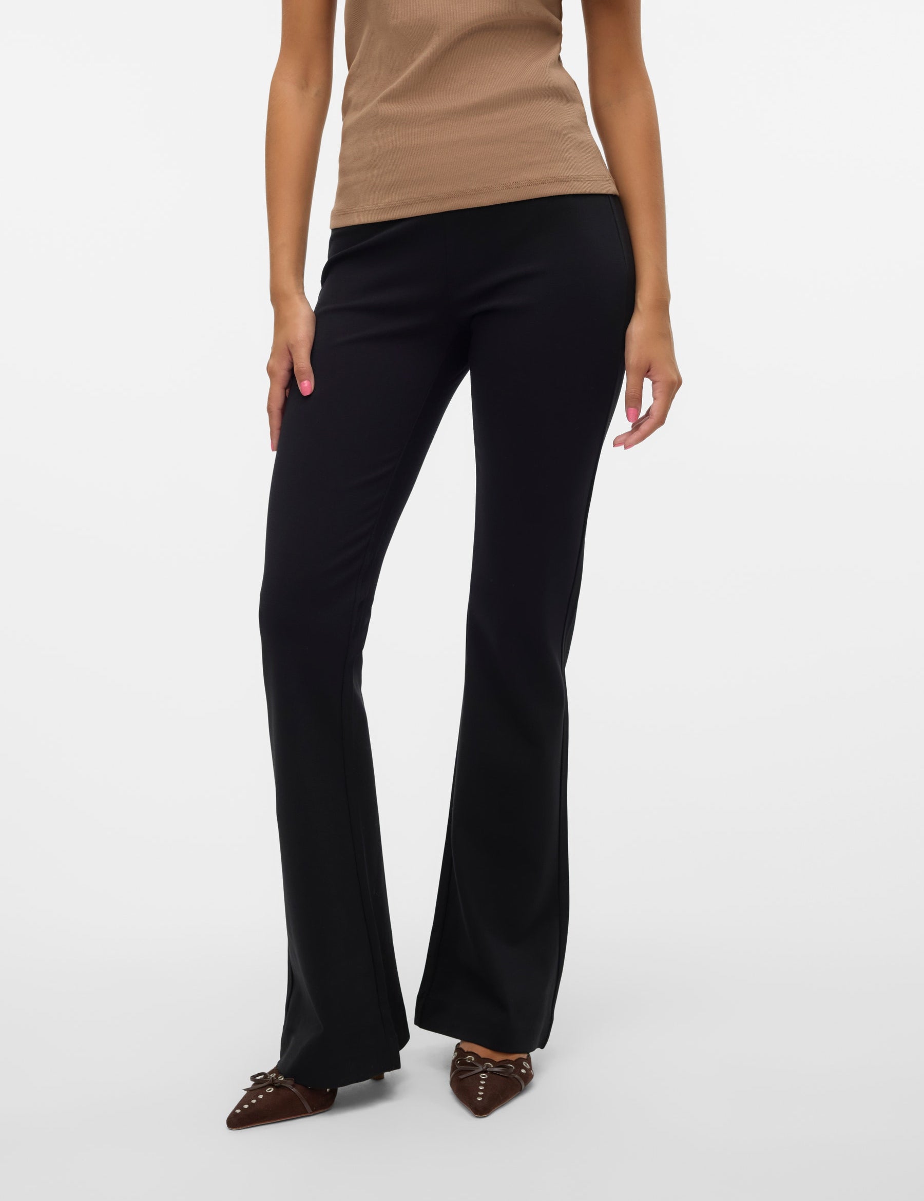 VERO MODA VMKAMMA flared jersey pant in black - Image 1