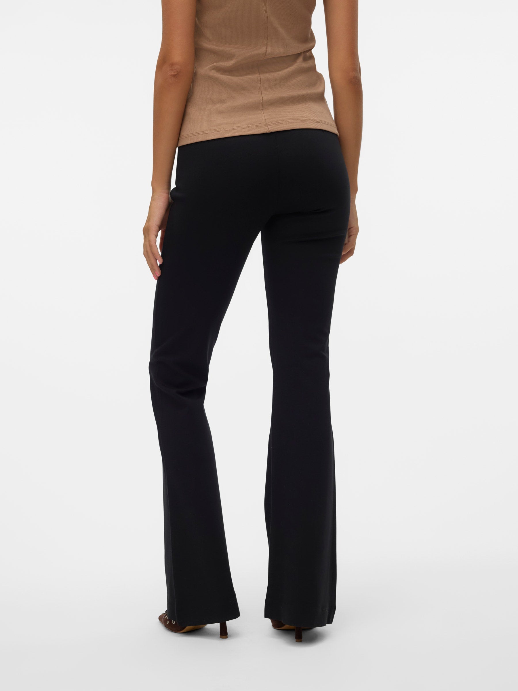 VERO MODA VMKAMMA flared jersey pant in black - Image 2