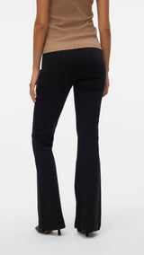 VERO MODA VMKAMMA flared jersey pant in black - Image 2