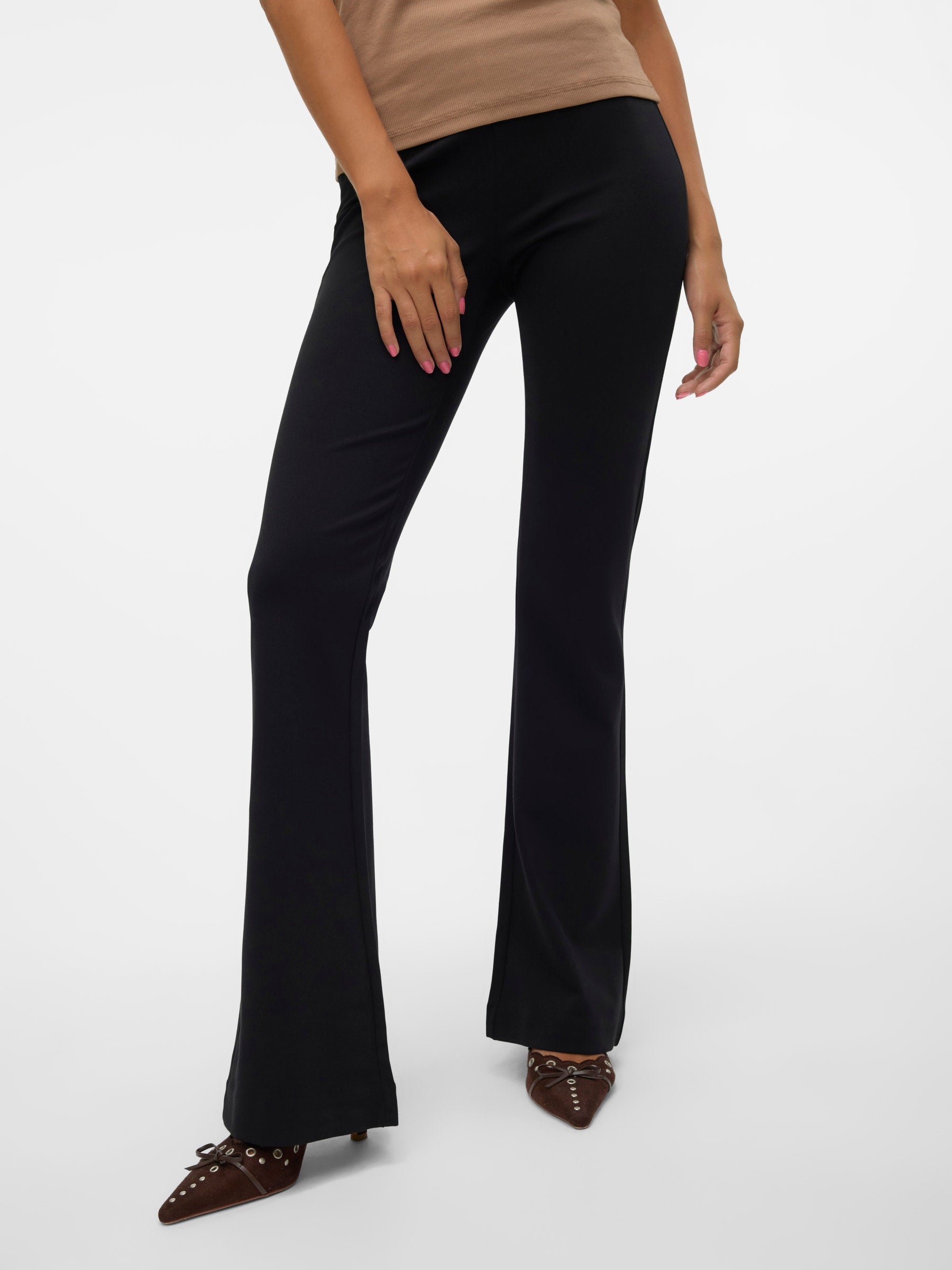 VERO MODA VMKAMMA flared jersey pant in black - Image 6