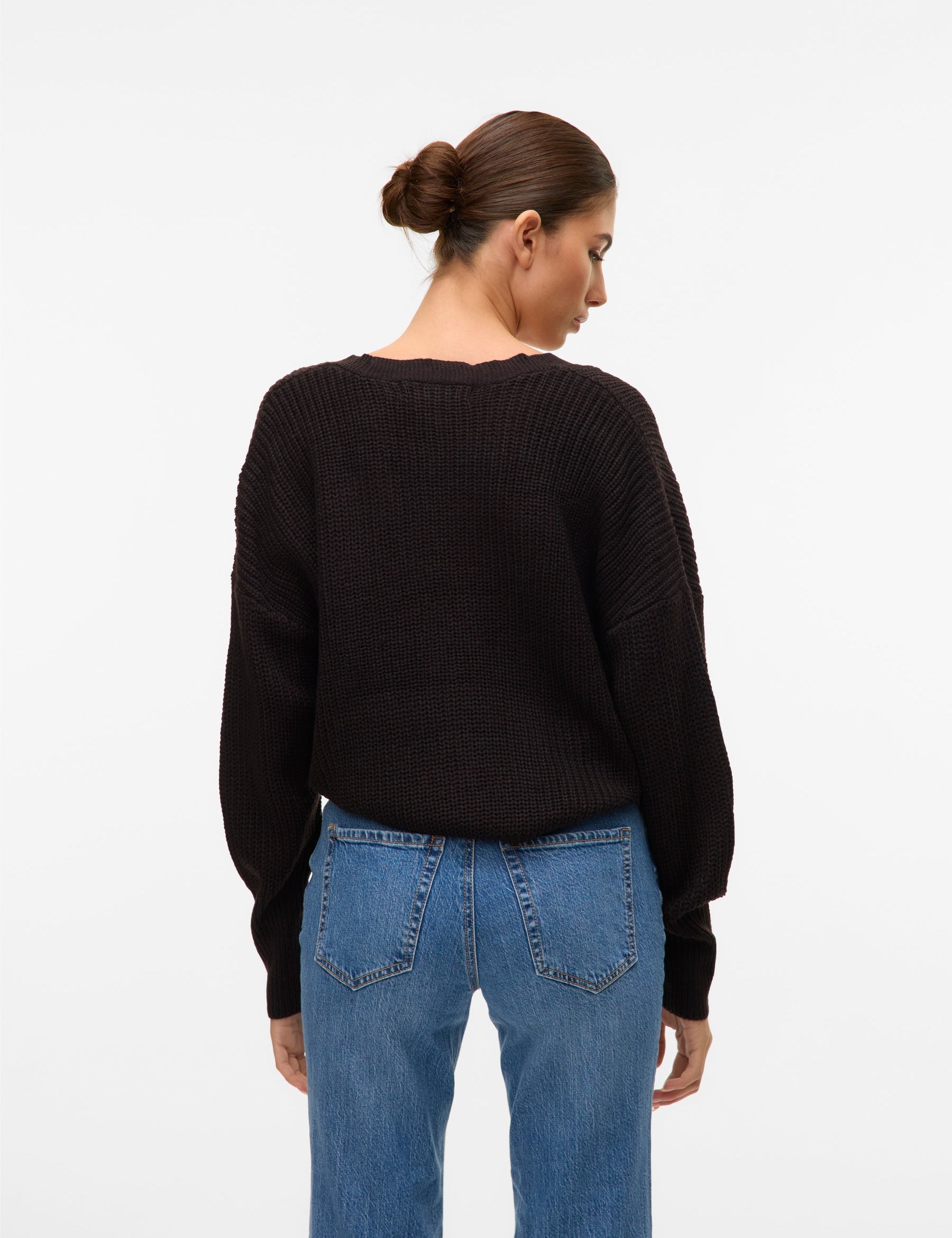 VERO MODA VMLEA v-neck cuff cardigan in black - Image 2
