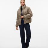VERO MODA VMLIGARIO short jacket boo in silver mink - Image 4