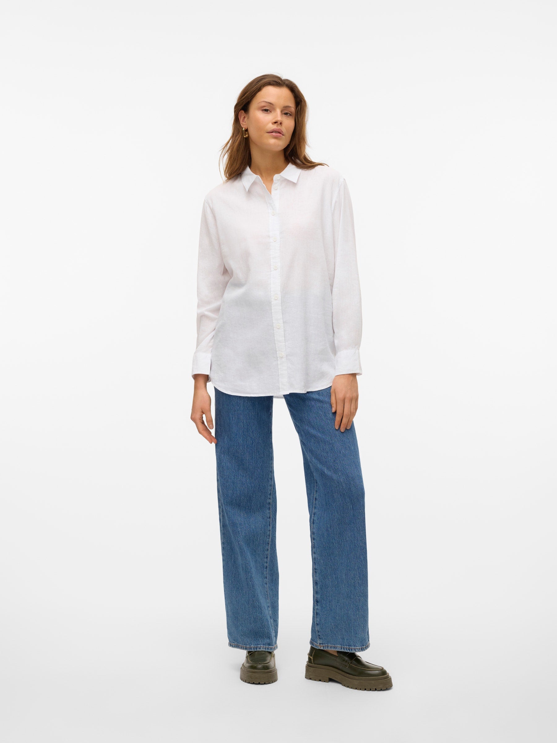 VERO MODA VMLINN shirt in snow white - Image 4