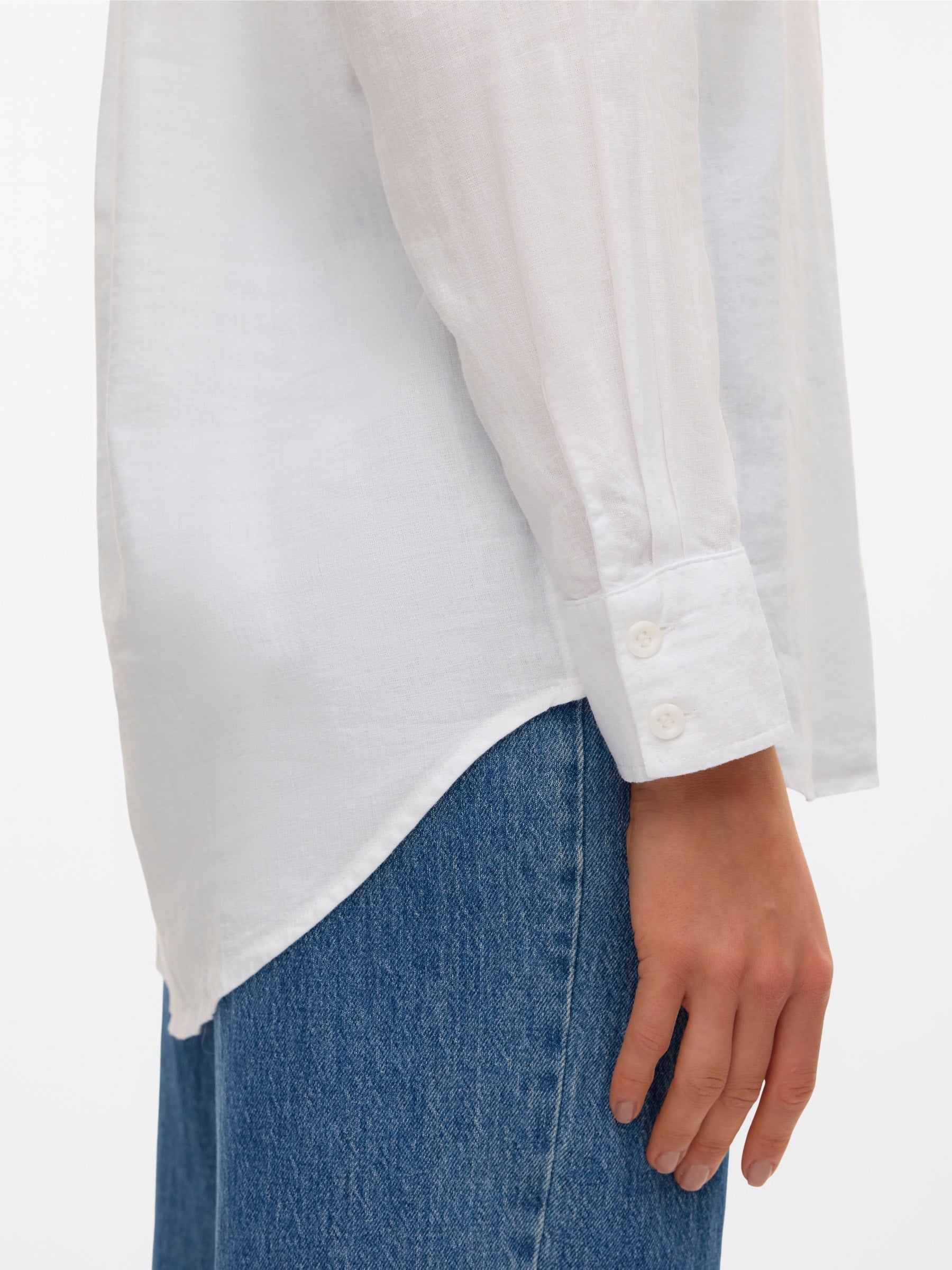 VERO MODA VMLINN shirt in snow white - Image 6