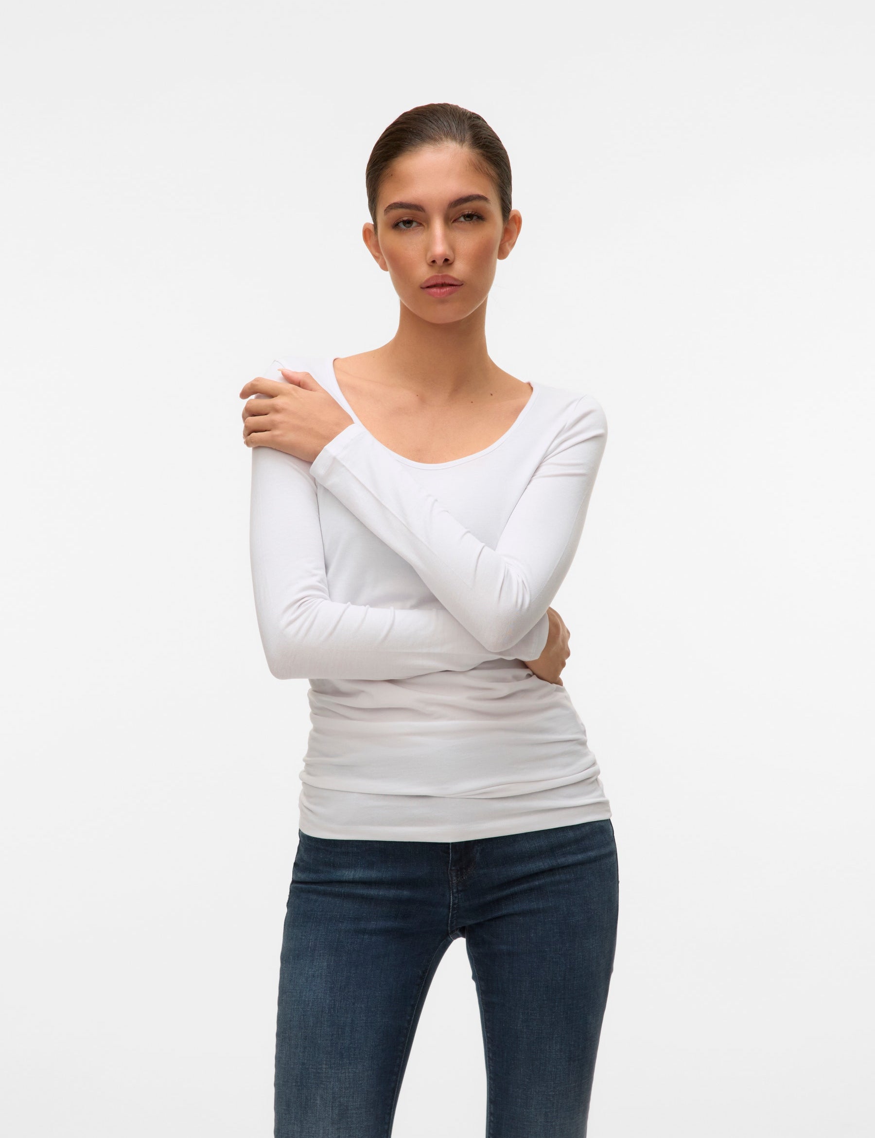 VERO MODA VMMAXI soft long u-neck in bright white - Image 1