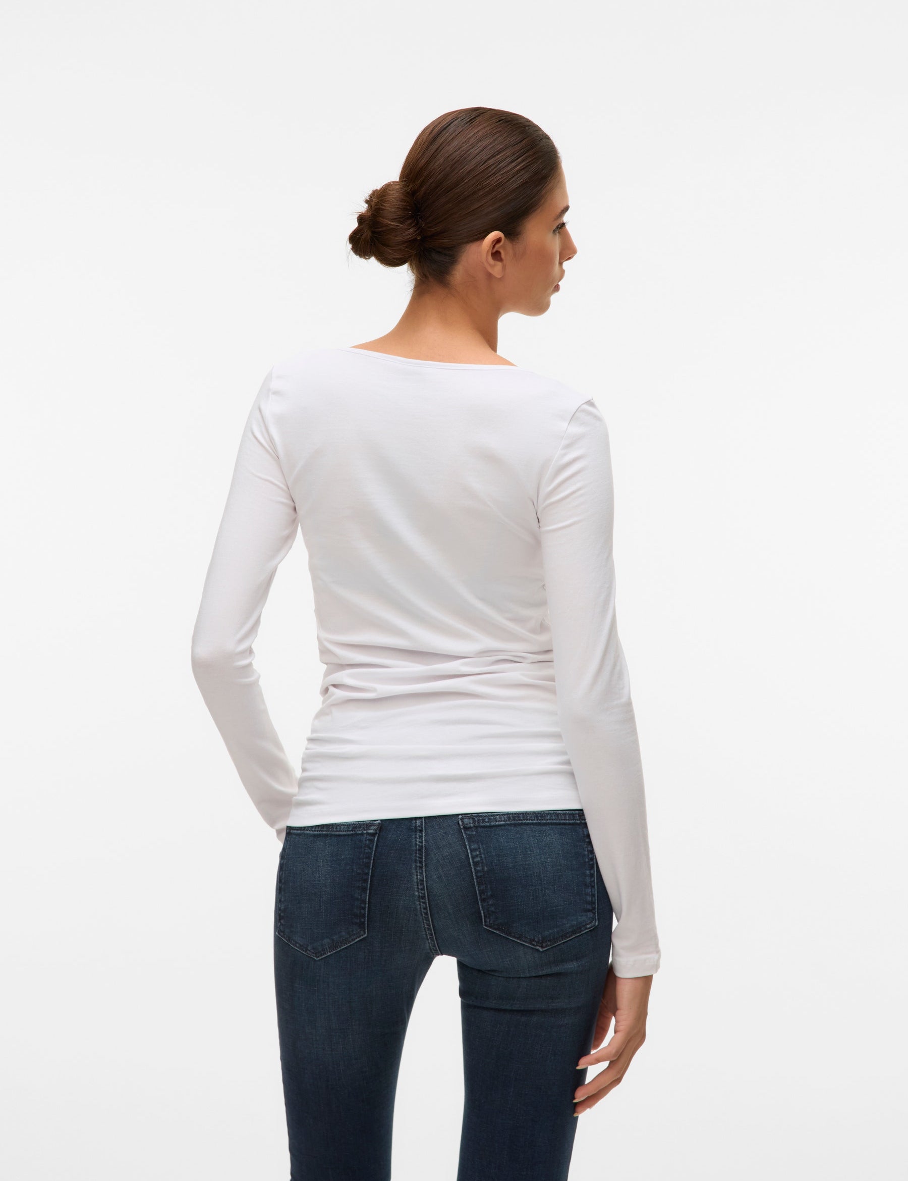 VERO MODA VMMAXI soft long u-neck in bright white - Image 2