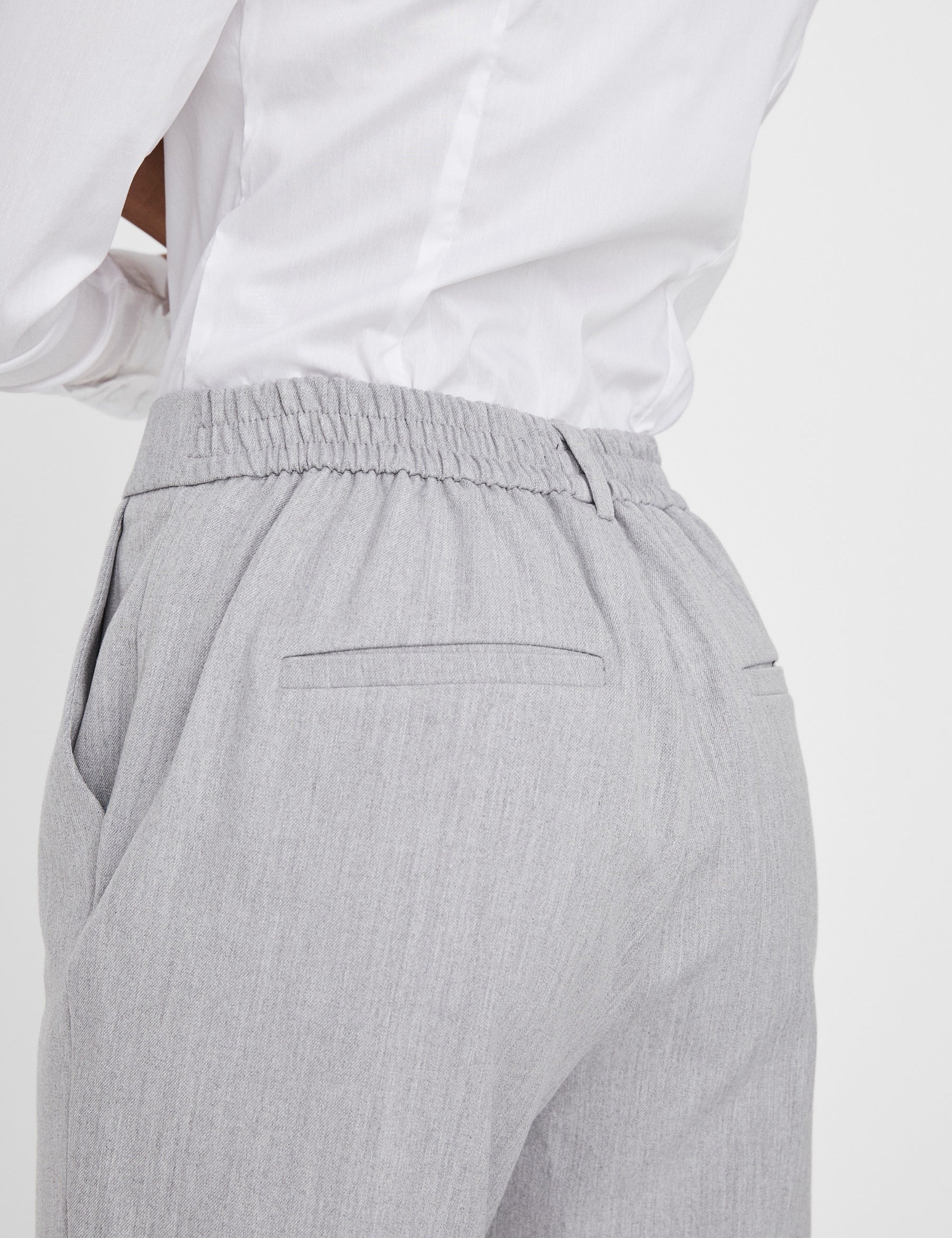 VERO MODA VMMAYA loose solid pant in black - Image 1