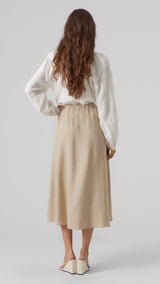 VERO MODA VMMELANEY button calf skirt in black - Image 2