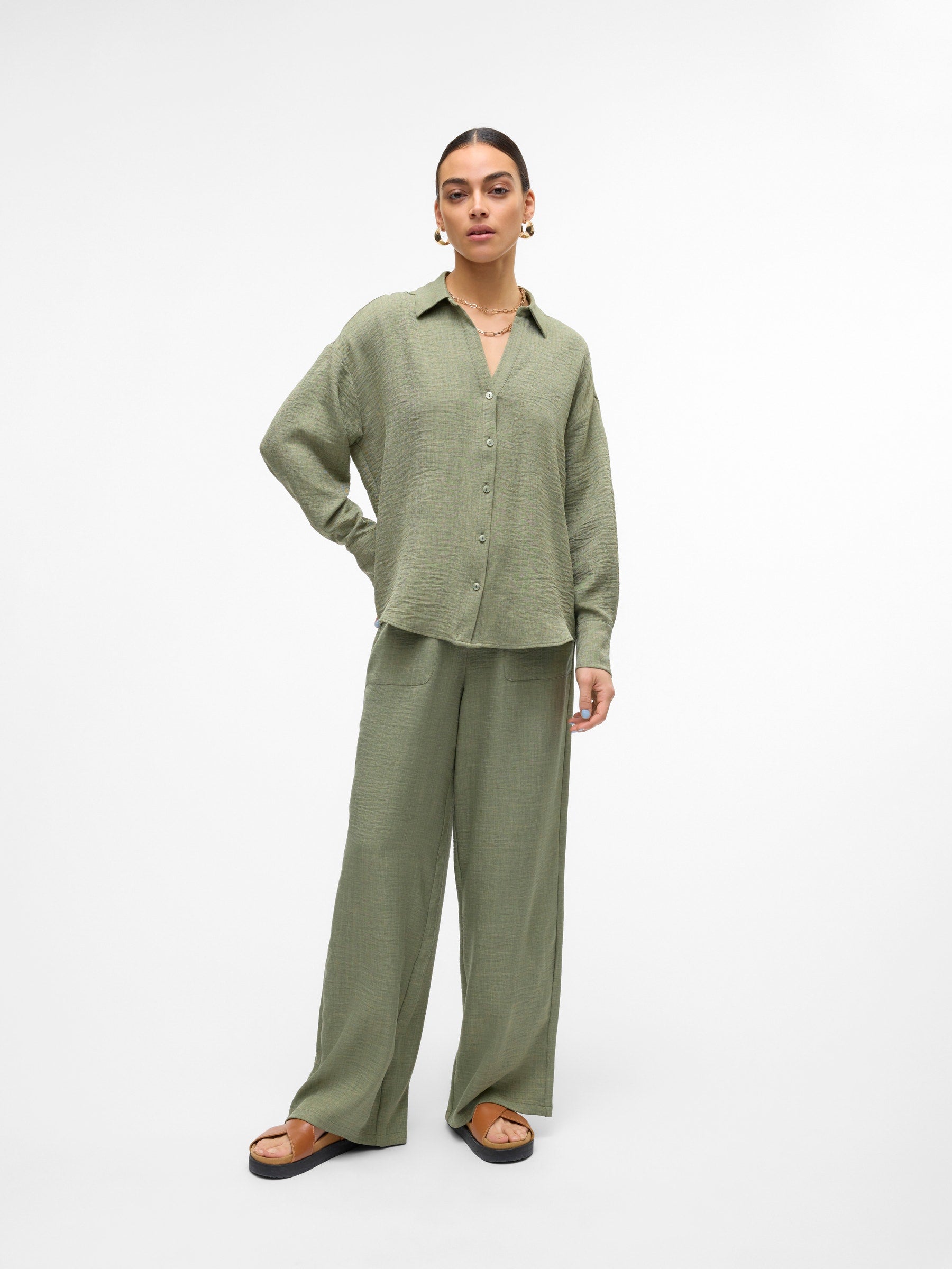 VERO MODA VMMELANEY loose pant in laurel wreath - Image 4