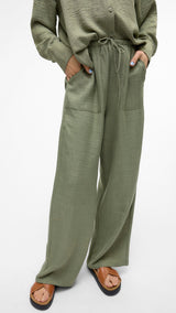 VERO MODA VMMELANEY loose pant in laurel wreath - Image 5