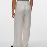 VERO MODA VMMELANEY loose pant in snow white - Image 2