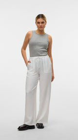 VERO MODA VMMELANEY loose pant in snow white - Image 4