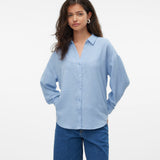 VERO MODA VMMELANEY queeny shirt in chambray blue - Image 1