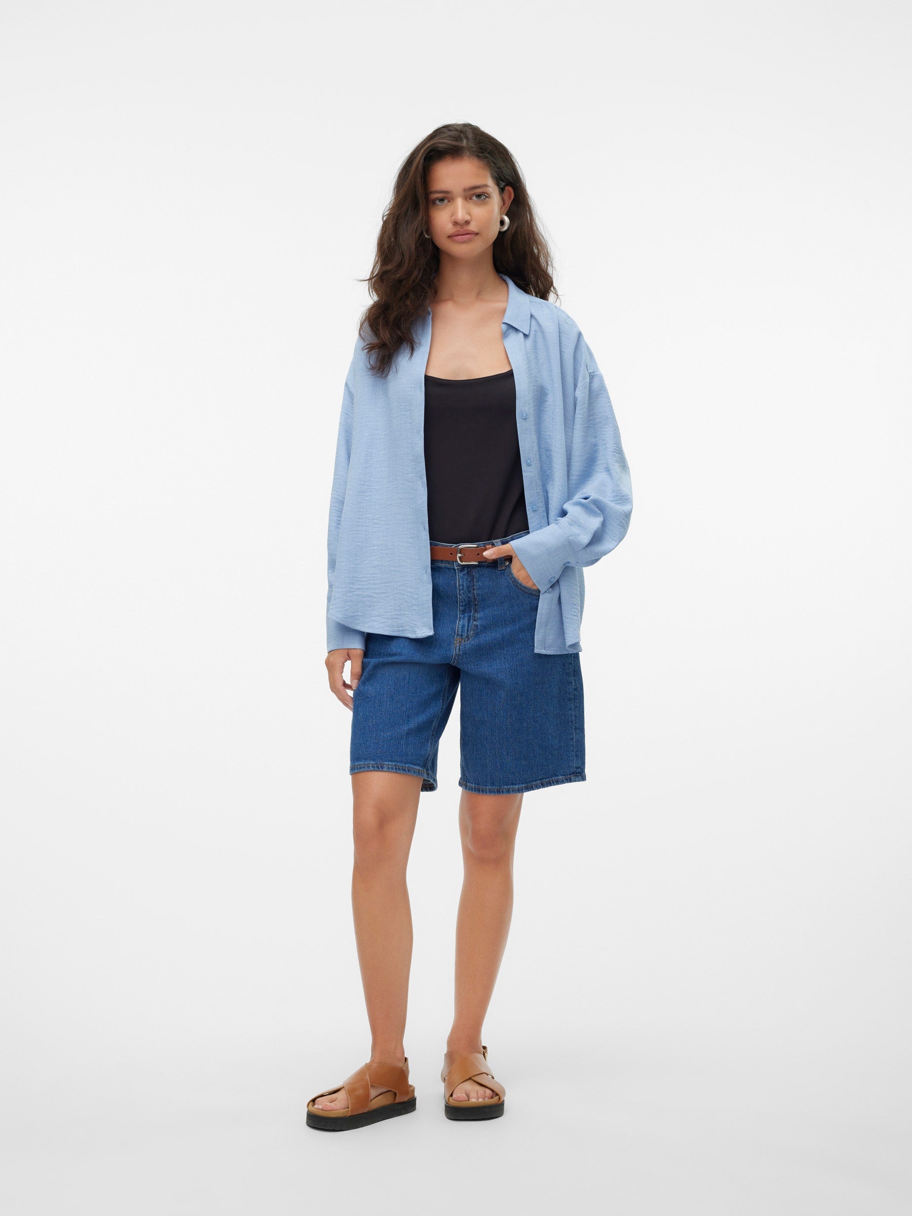 VERO MODA VMMELANEY queeny shirt in chambray blue - Image 4