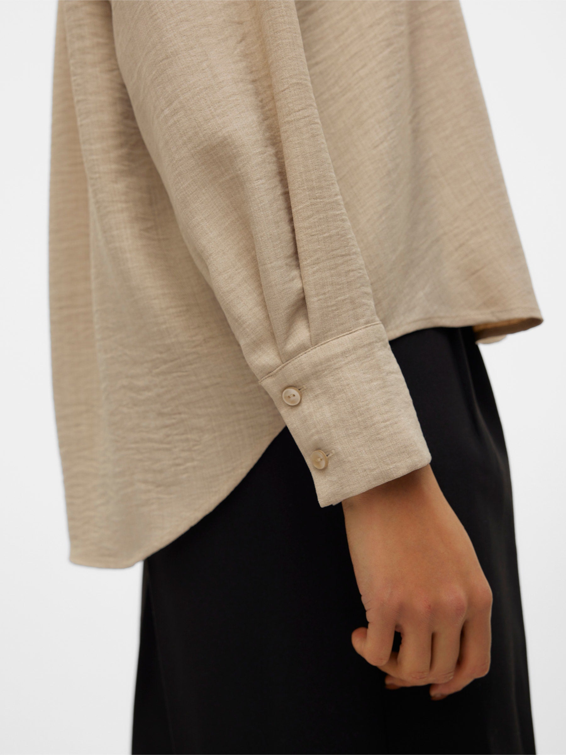VERO MODA VMMELANEY queeny shirt in overcast melange - Image 1