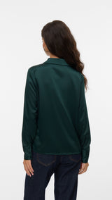 VERO MODA VMMERLE shirt in black - Image 2