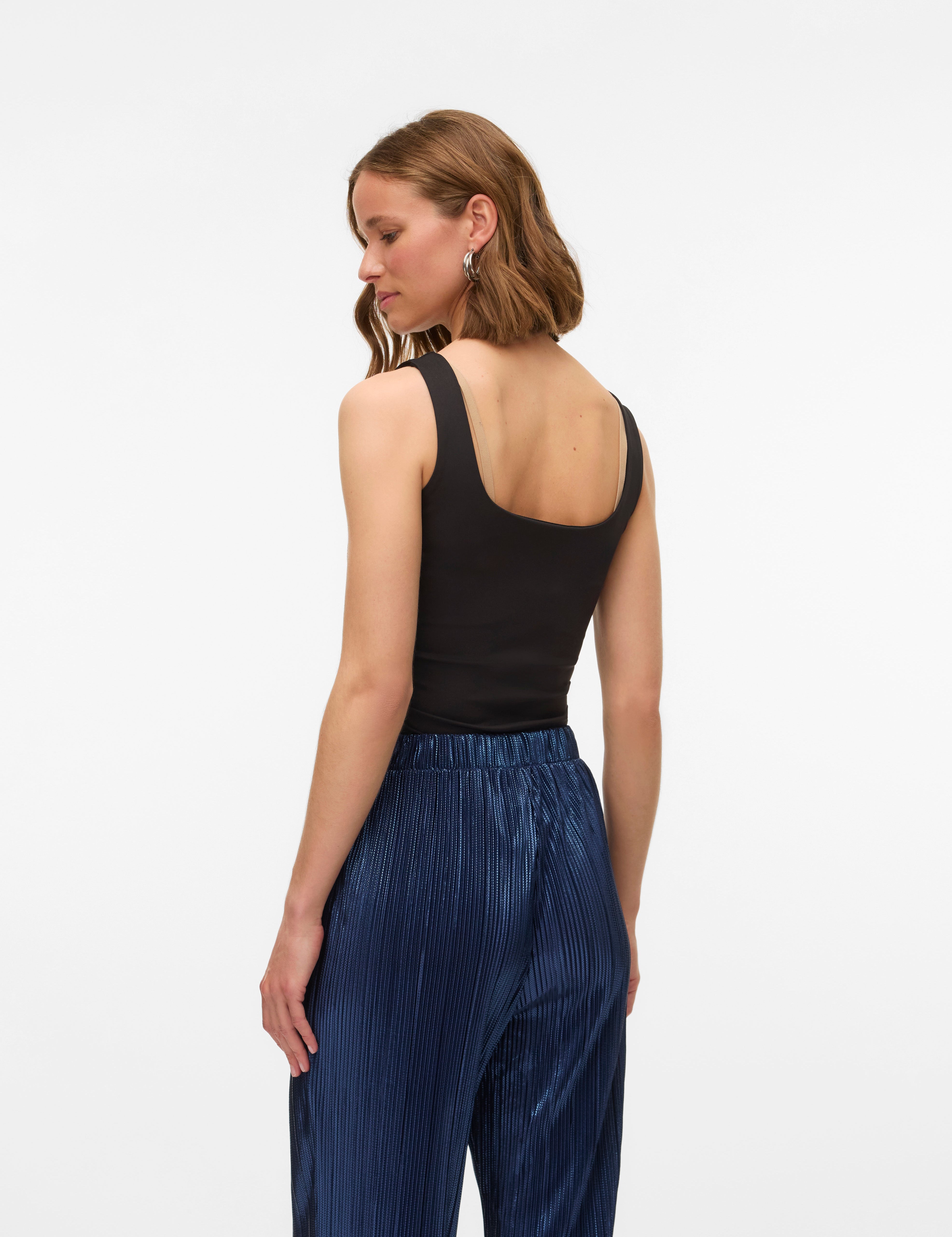 VERO MODA VMMILLION square top - black