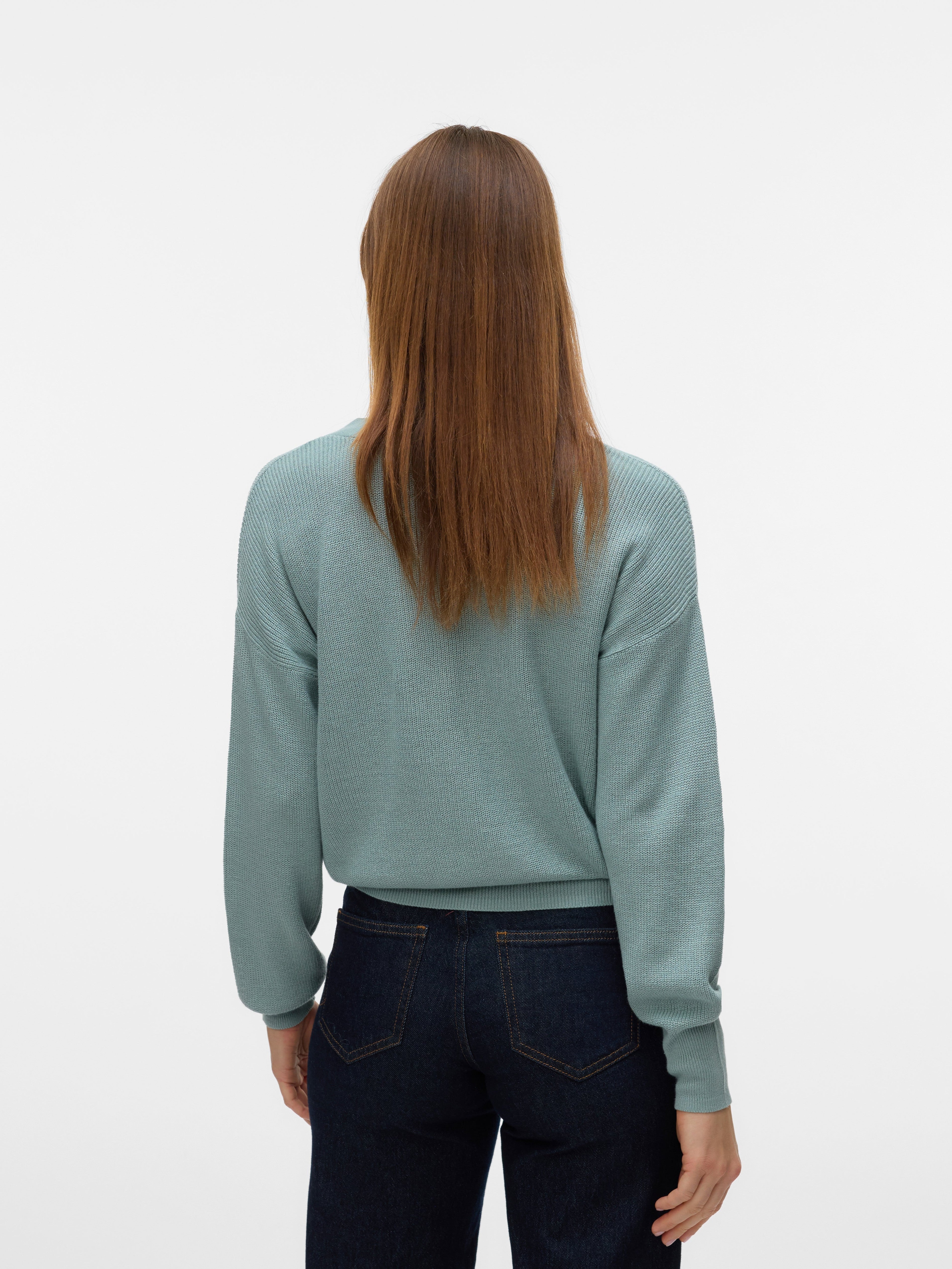VERO MODA VMNEWLEXSUN short v-neck car in gray mist - Image 2