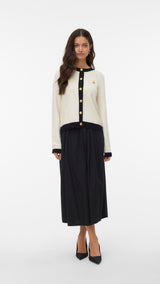 VERO MODA VMOLI o-neck cardigan in birch w. black - Image 1