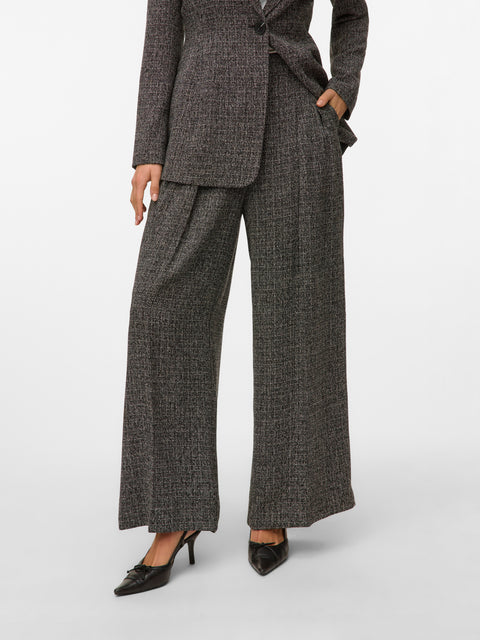 VERO MODA VMPERLE super wide pant in black salt and pepper